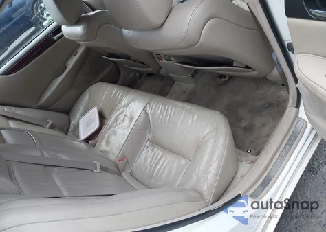 2003 Lexus Es 300 z USA, uszkodzony, nr VIN JTHBF30G130112167